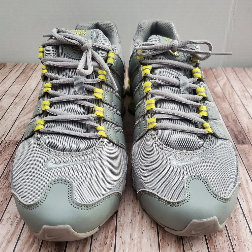 Women's Size 10 Nike Shox Grey And Yellow Athletic Shoes - Picture 8 of 9